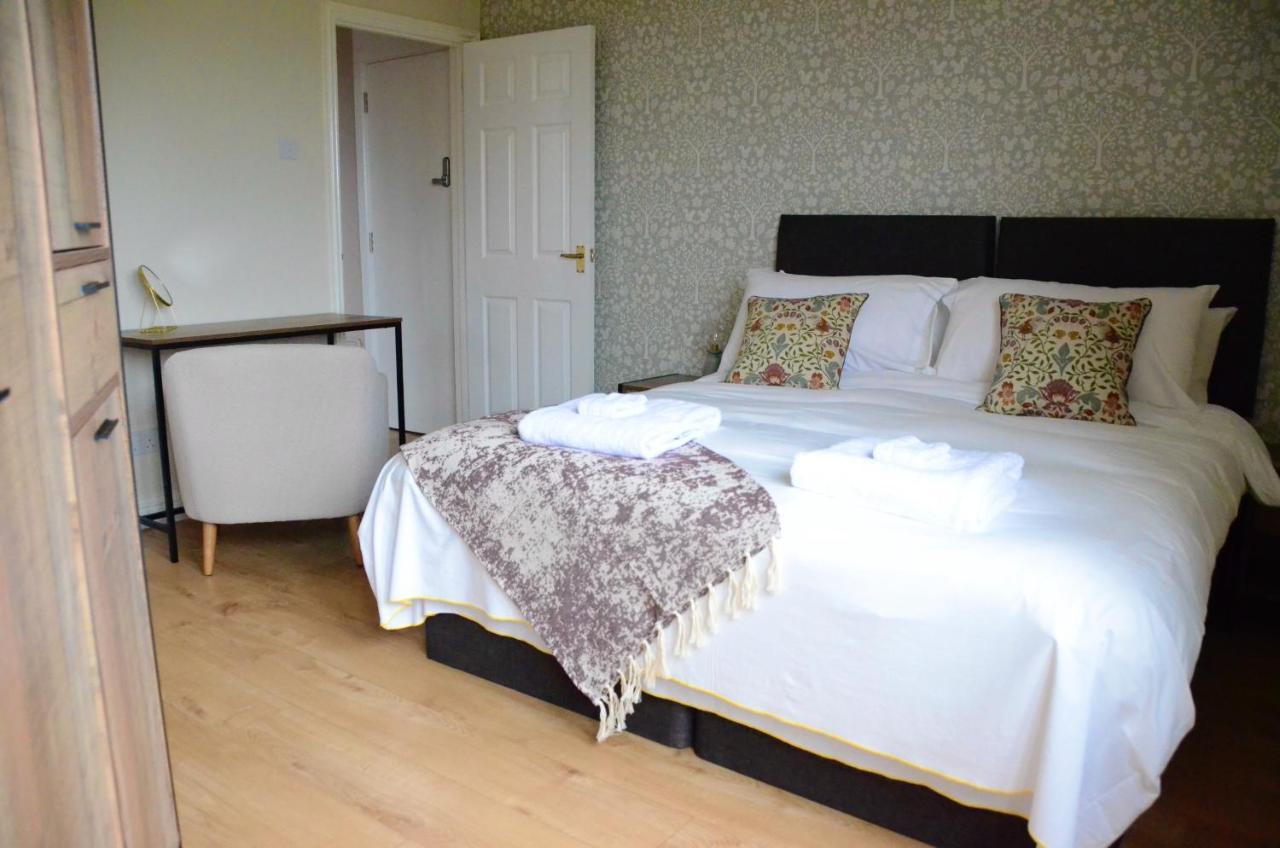 Tipputs Inn, Pub, Restaurant & Boutique Flats Stroud (Gloucestershire) Quarto foto
